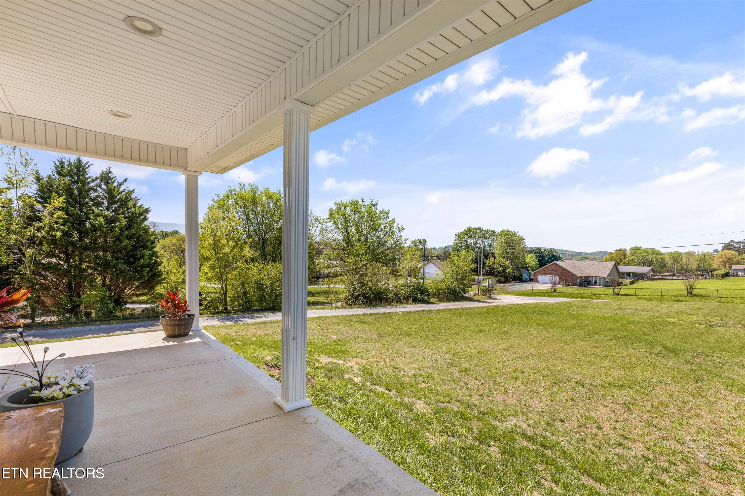430 Murphy Road Maryville, TN 37801 - Photo 5 of 43 05-430 Murphy Rd33