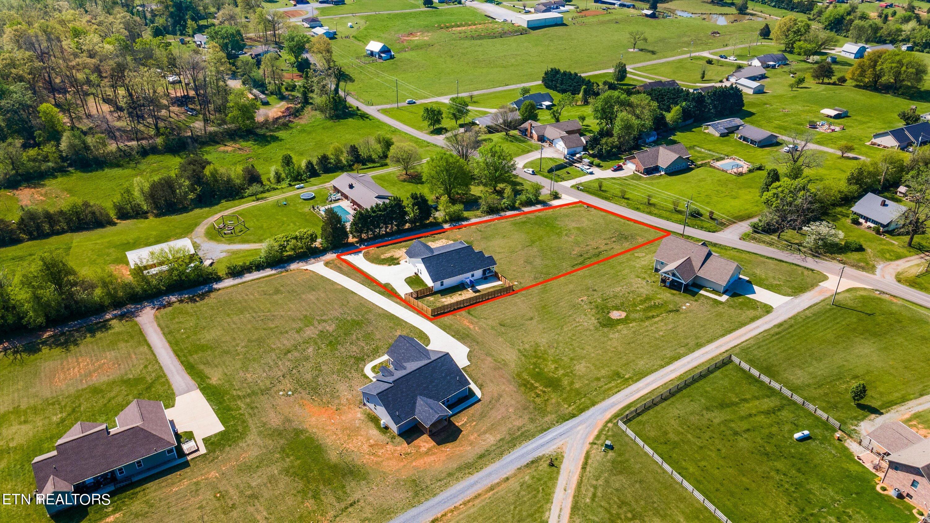 430 Murphy Road Maryville, TN 37801 - Photo 8 of 43 46-430 Murphy Rd50