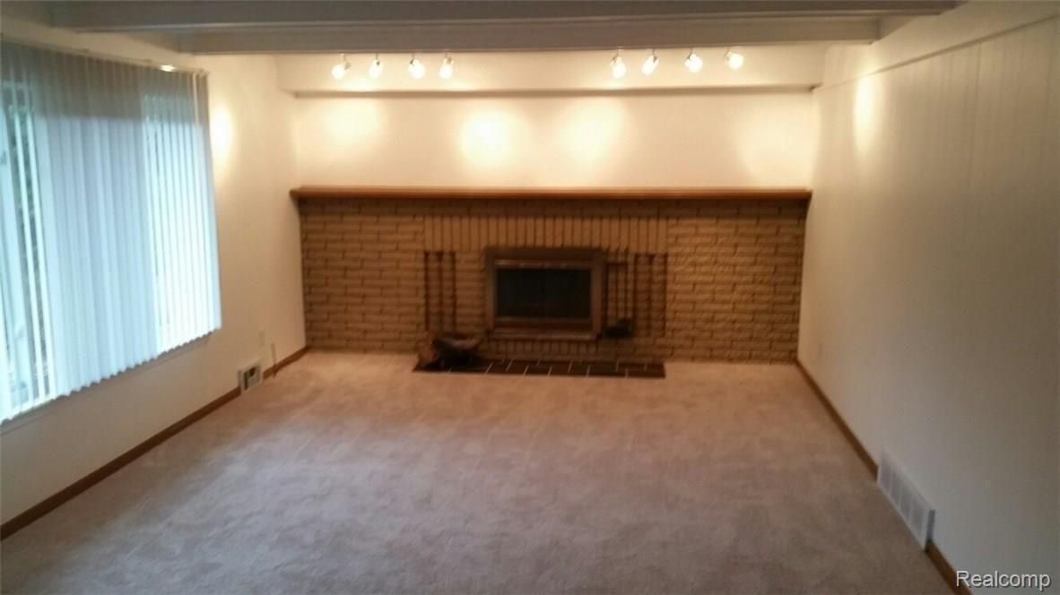 980 Wilwood Road Rochester, MI 48309 - Photo 12 of 22 20170224_144851_1487968234765_resized.jpg