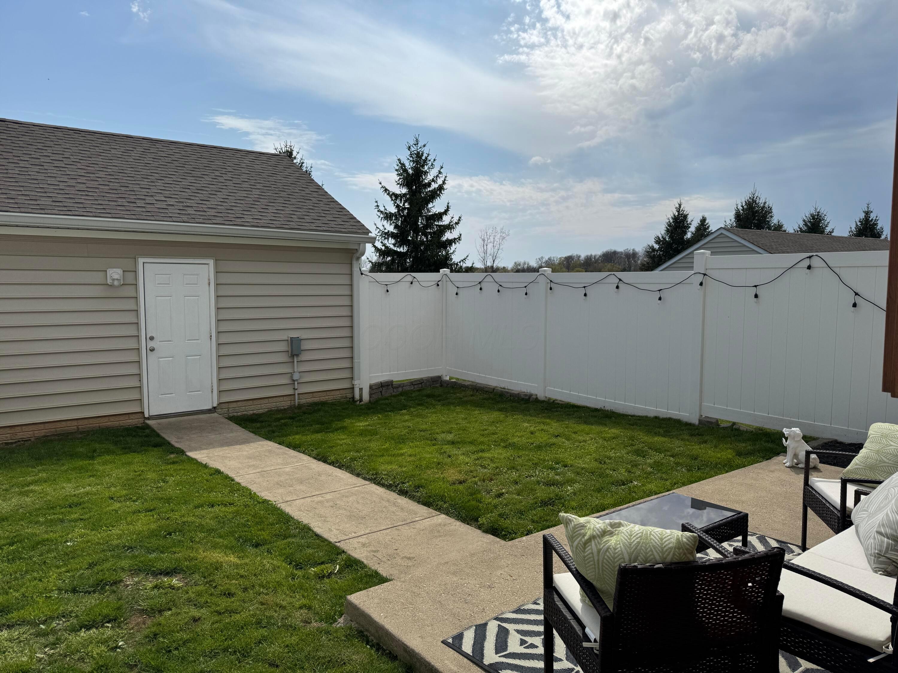 492 Autumn Ridge Circle Pickerington, OH 43147 - Photo 24 of 31 Exterior Rear (2)