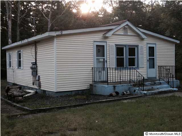 186 Perrineville Road Jackson, NJ 08527 - Photo 2 of 16 Additional Photo