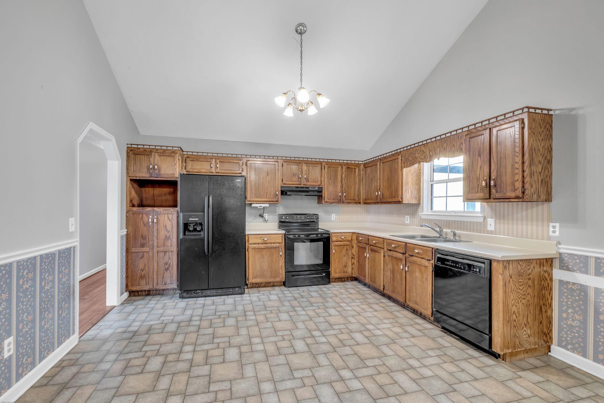 7234 Banther Road Harrison, TN 37341 - Photo 4 of 35 Great kitchen space