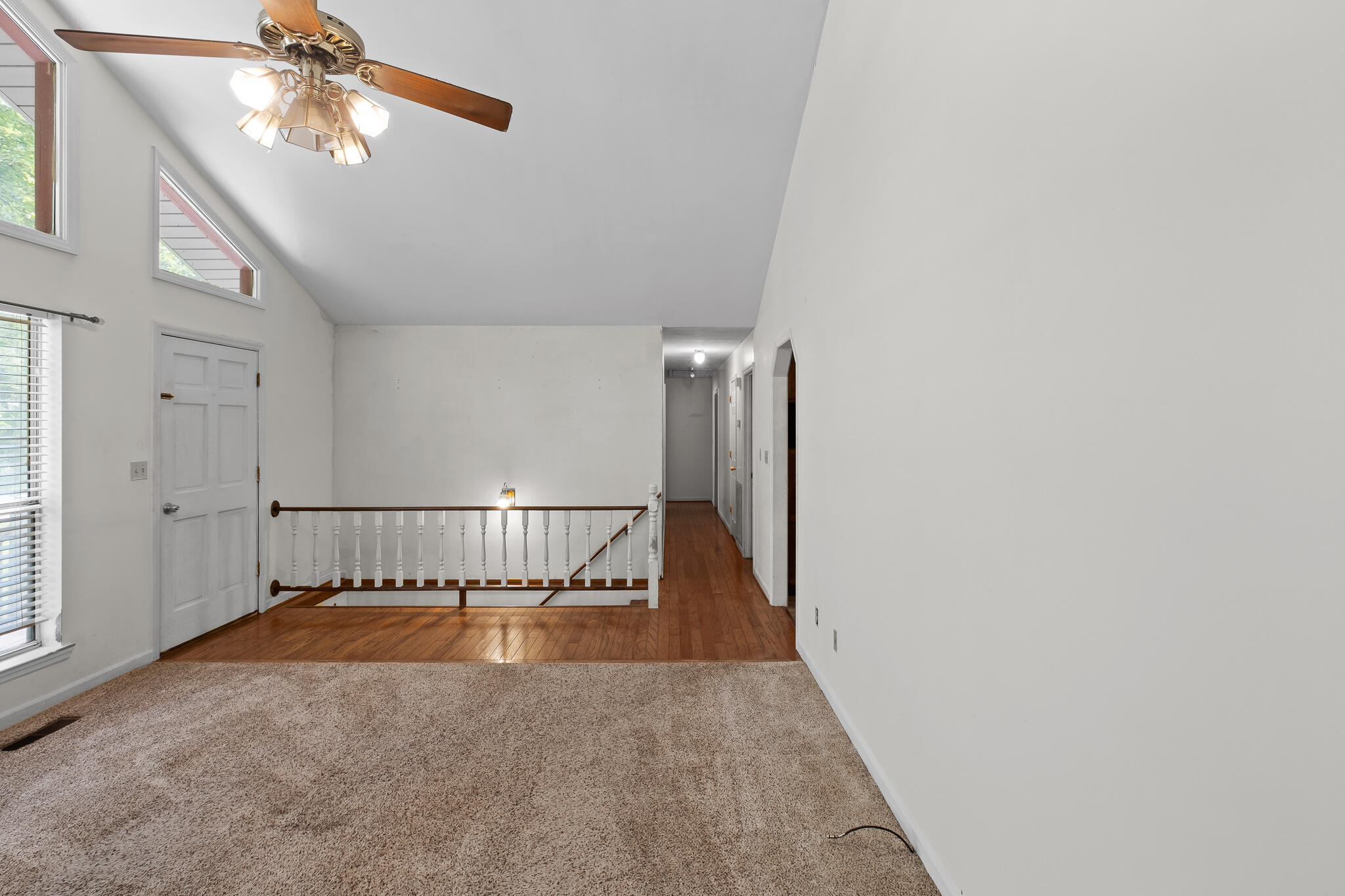 7234 Banther Road Harrison, TN 37341 - Photo 8 of 35 Entry/foyer area