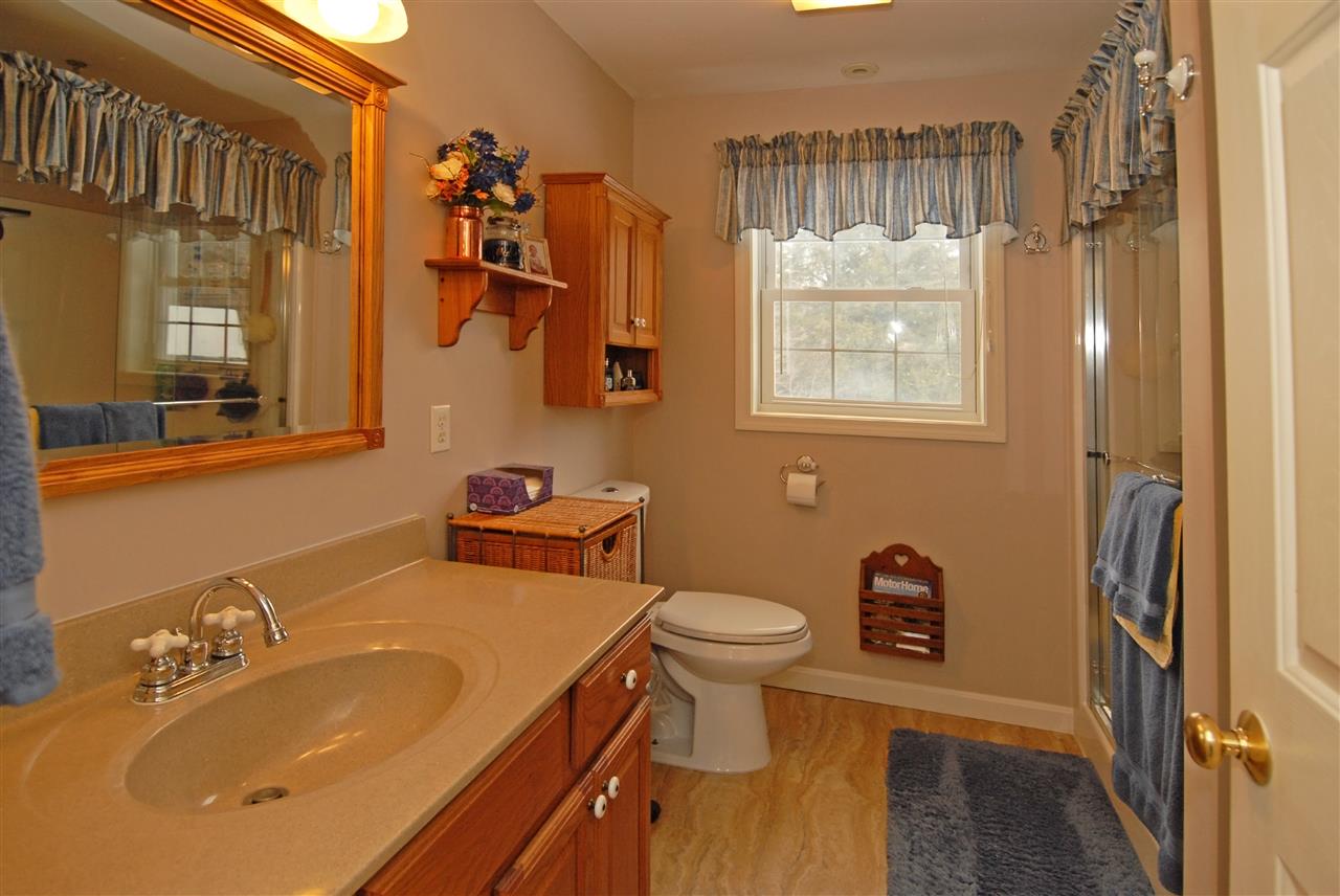 122 Winkley Farm Lane Rochester, NH 03867 - Photo 21 of 38