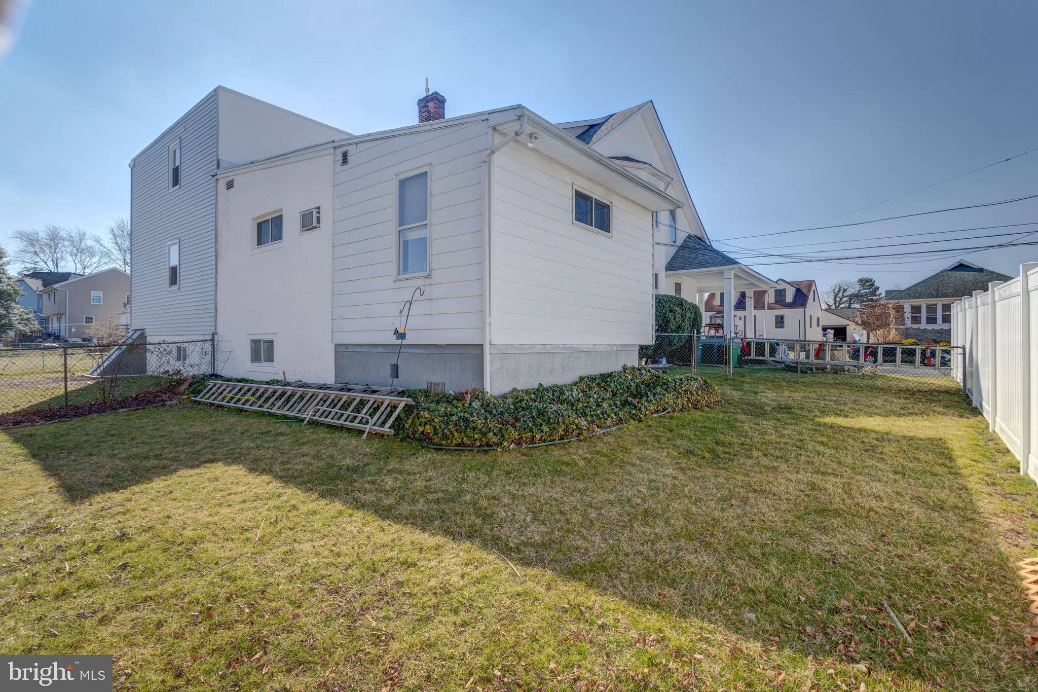 226 Rutledge Avenue Folsom, PA 19033 - Photo 8 of 36 Gallery Image 8