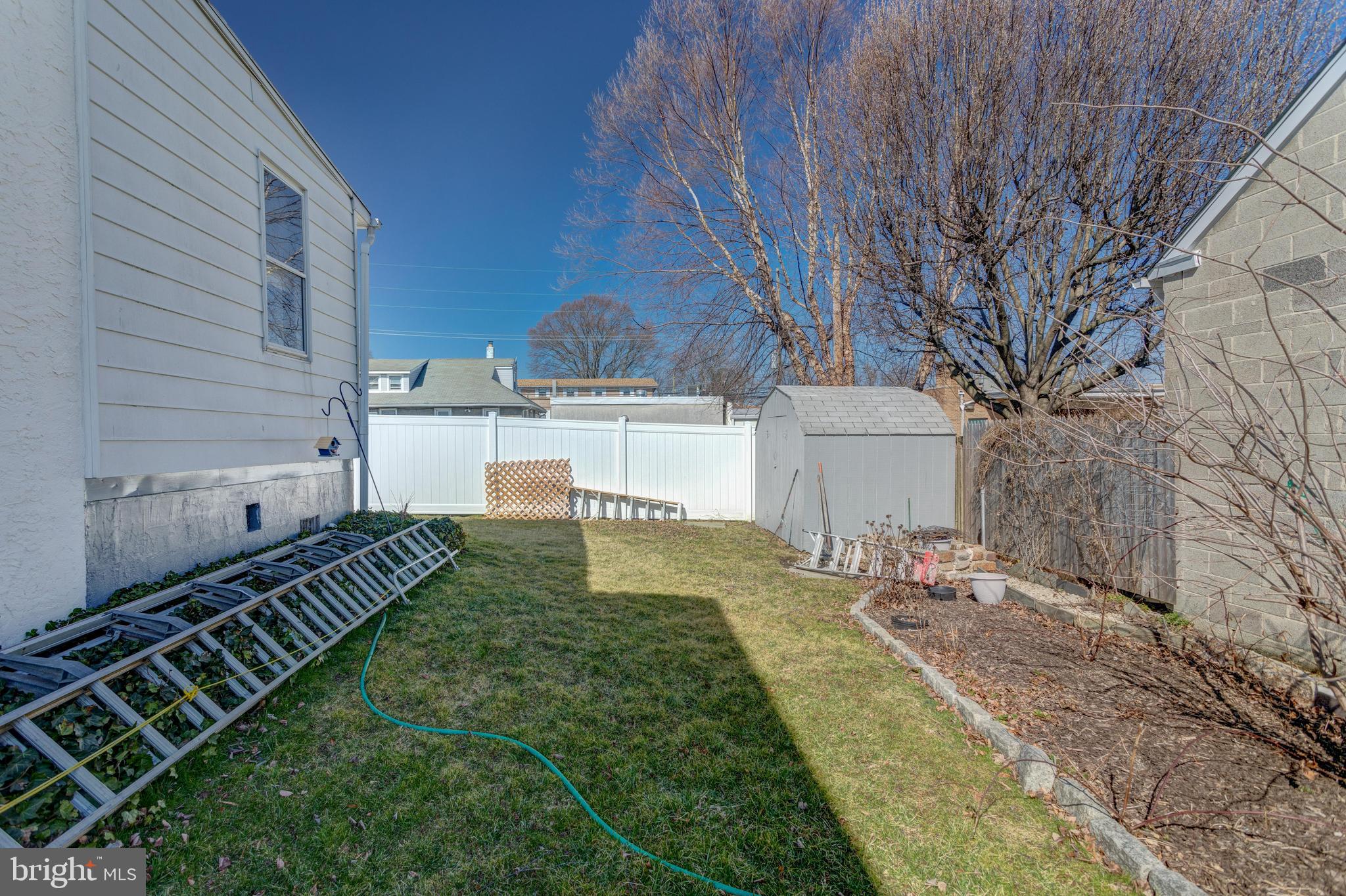 226 Rutledge Avenue Folsom, PA 19033 - Photo 10 of 36 Gallery Image 10