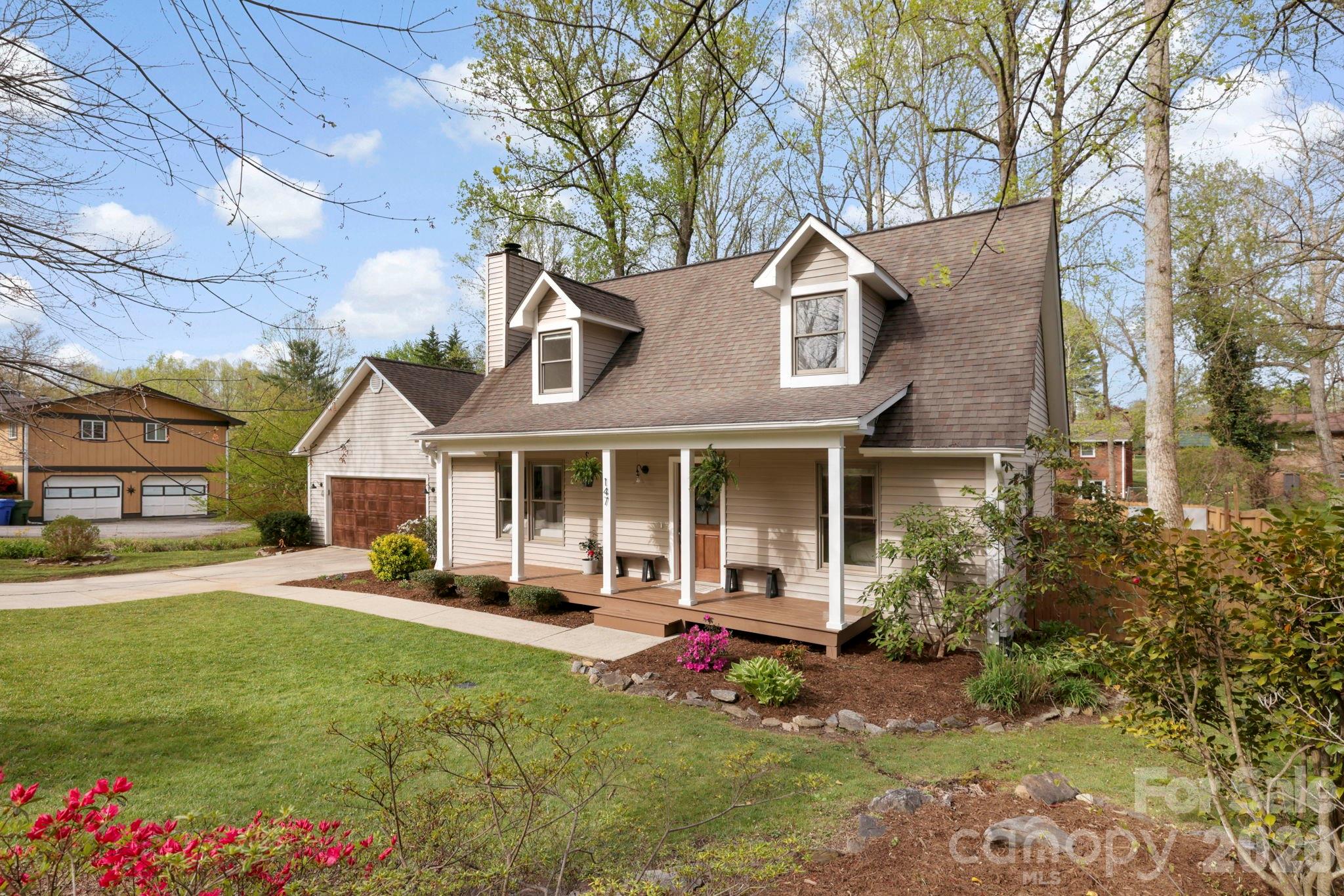 147 Higgins Road Fletcher, NC 28732 - Photo 2 of 38