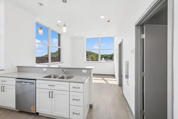 $206,900 | 222 Bush Street, Unit 302, Red Wing, MN 55066