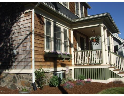111 Victory Road Lynn, MA 01902 - Photo 3 of 30 Gallery Image 3