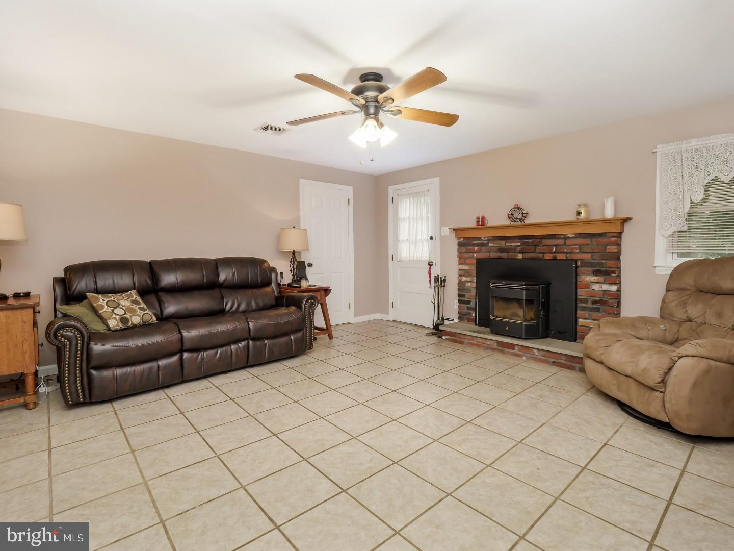 719 Spring Hill Road Langhorne, PA 19053 - Photo 11 of 25 Rec Room