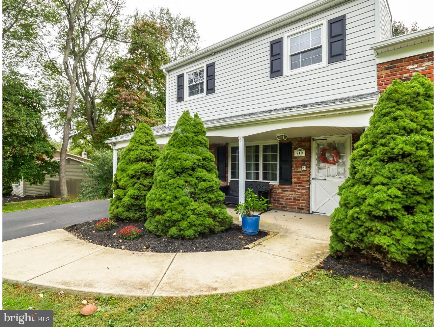719 Spring Hill Road Langhorne, PA 19053 - Photo 3 of 25 Gallery Image 3