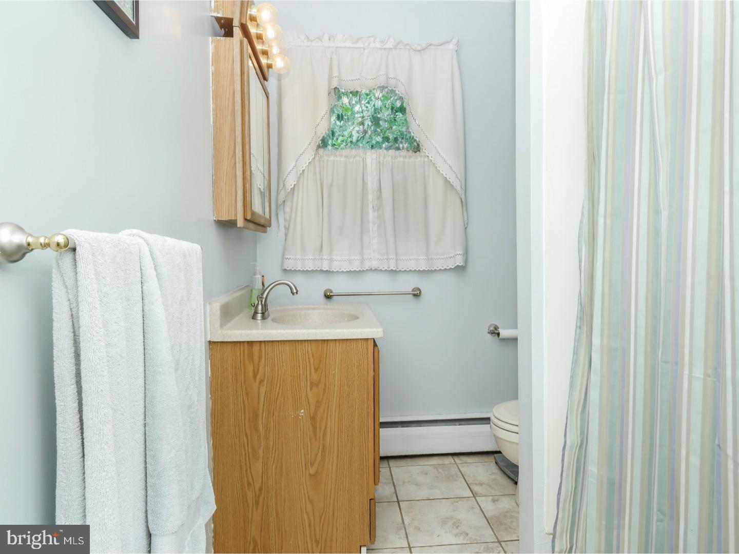 719 Spring Hill Road Langhorne, PA 19053 - Photo 21 of 25 Bathroom