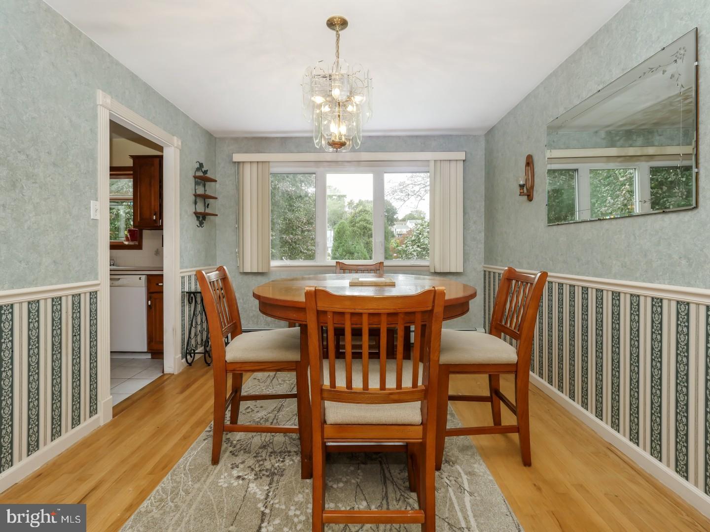 719 Spring Hill Road Langhorne, PA 19053 - Photo 9 of 25 Dining Room