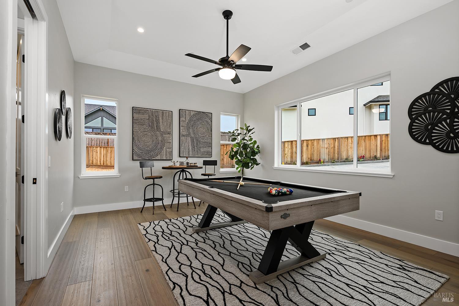 2016 Eagle Court Santa Rosa, CA 95403 - Photo 27 of 46 Gallery Image 27
