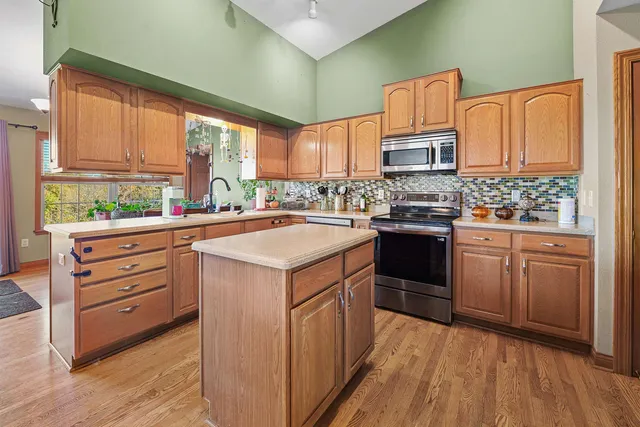 $644,000 | W144N10968 West Fond Du Lac Avenue, Germantown, WI 53022