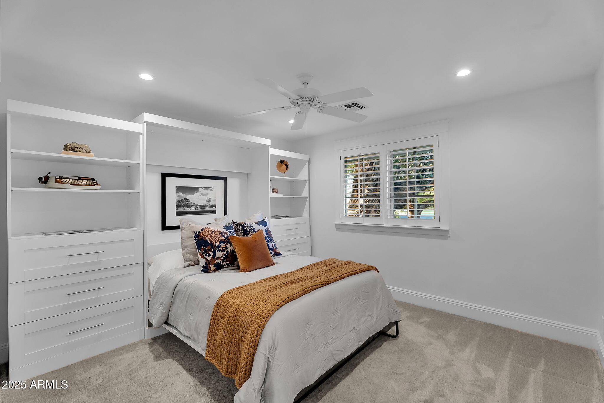 229 West Berridge Lane Phoenix, AZ 85013 - Photo 37 of 78 Bedroom 3