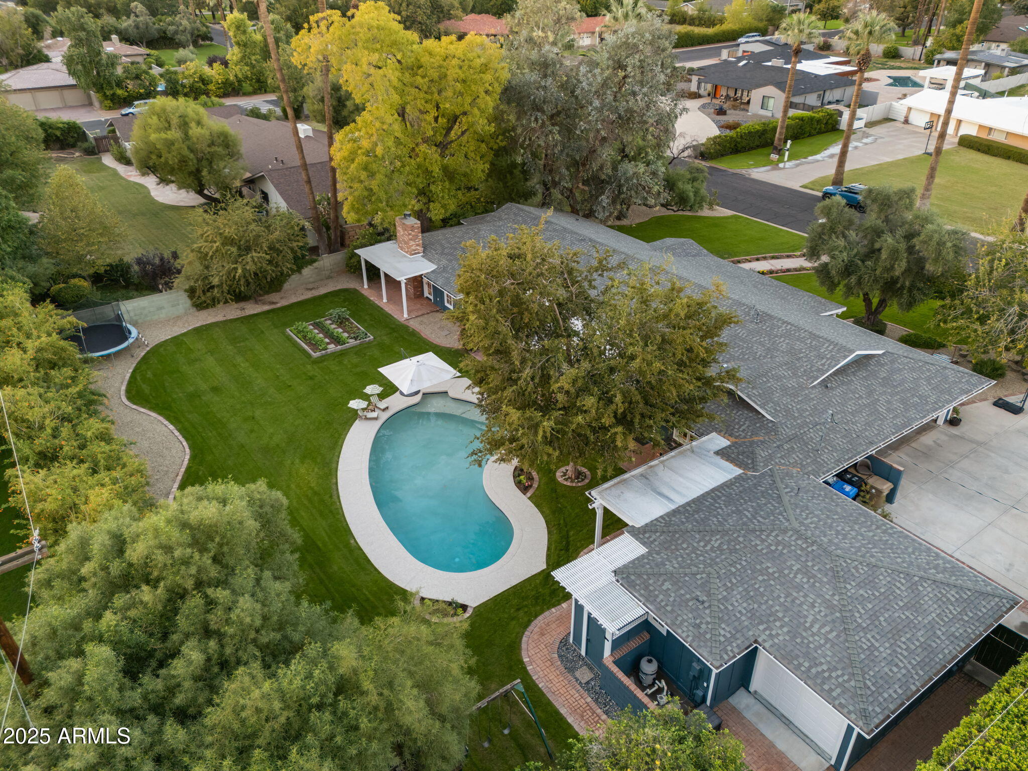 229 West Berridge Lane Phoenix, AZ 85013 - Photo 75 of 78 Aerial - 229 W Berridge