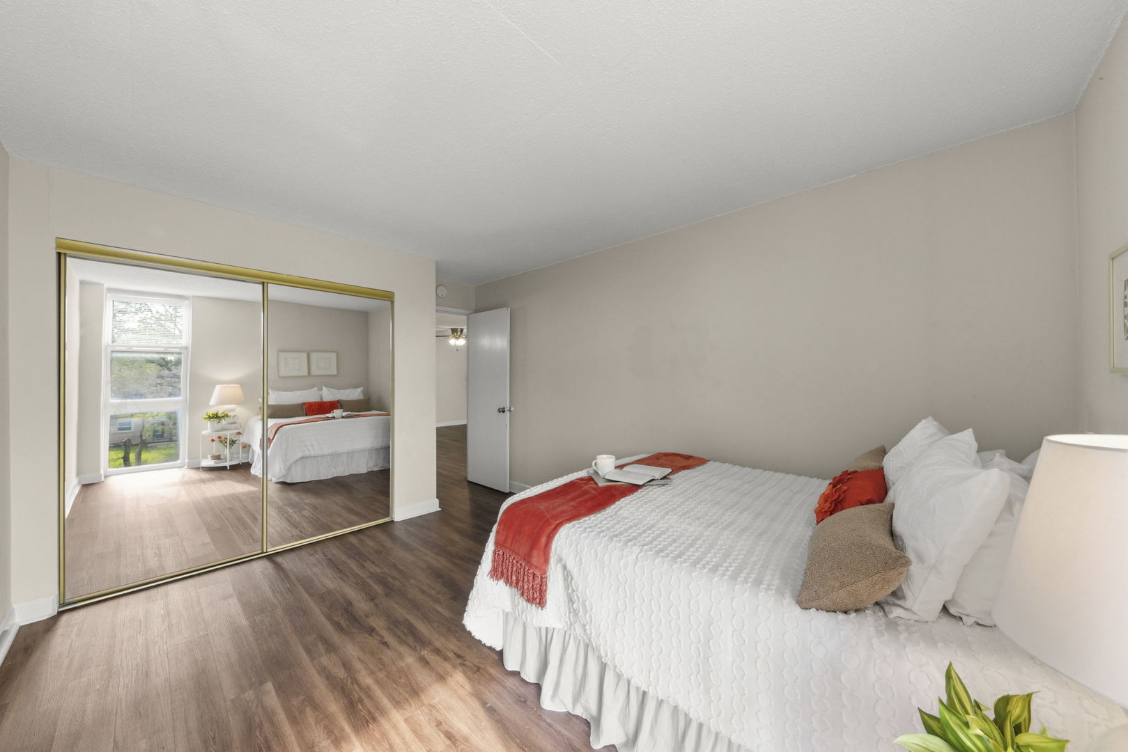1043 South York Road, Unit 208 Bensenville, IL 60106 - Photo 12 of 15