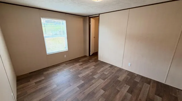 $239,000 | 662 Piccadilly Avenue, Spring City, TN 37381