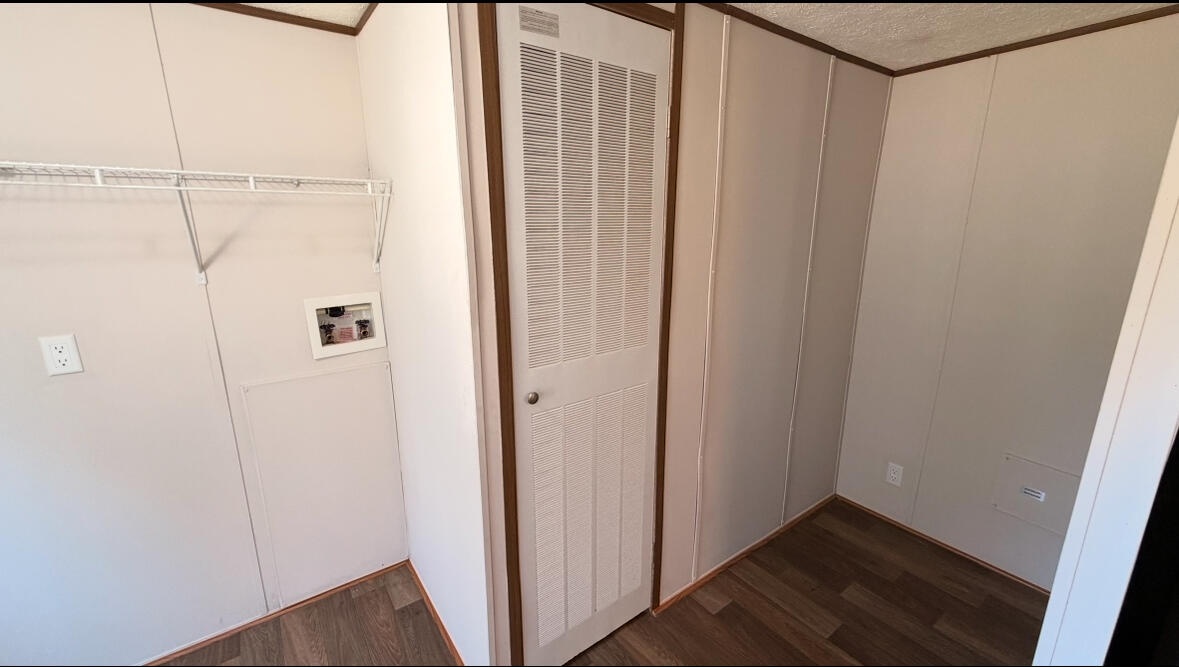 662 Piccadilly Avenue Spring City, TN 37381 - Photo 22 of 30 IMG_7537