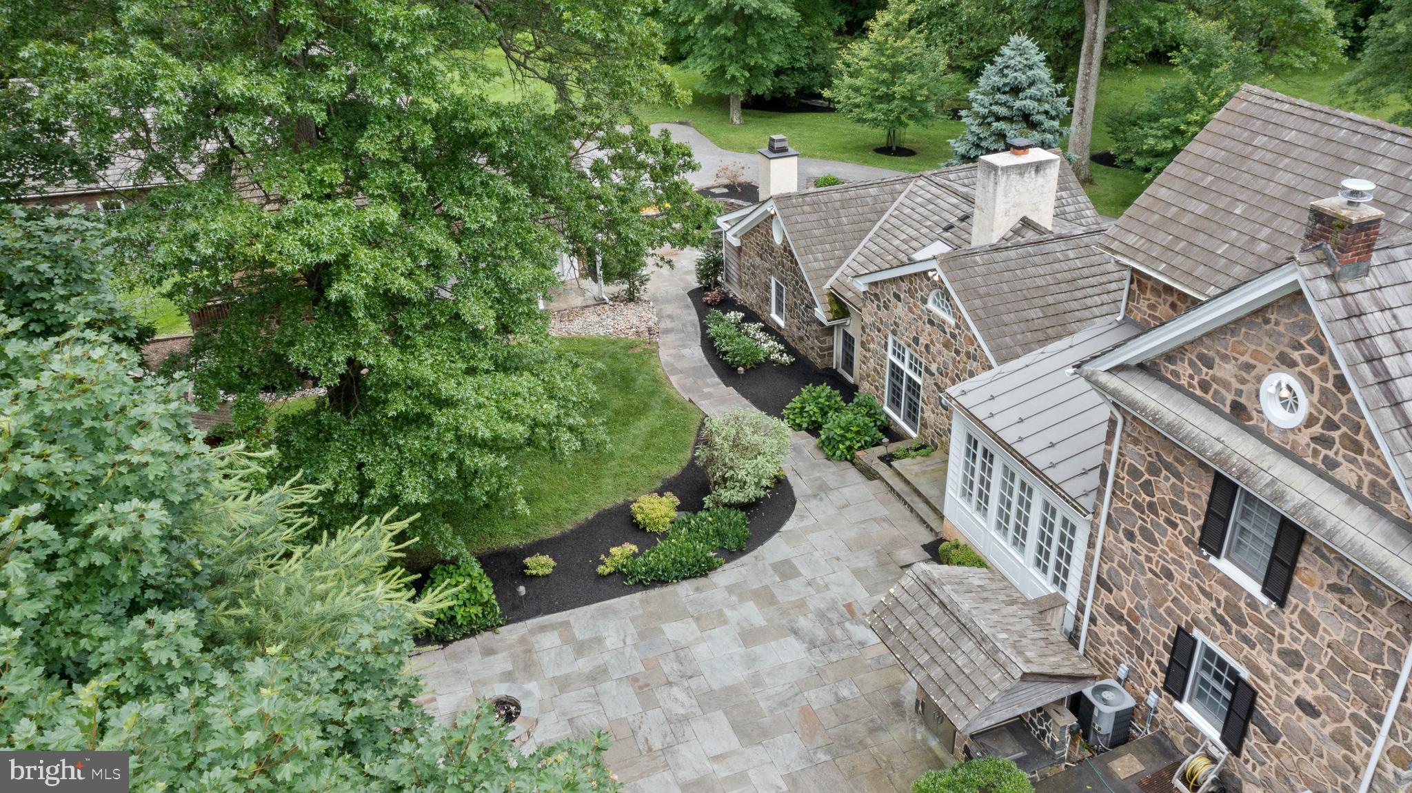 2400 Grubbs Mill Road Berwyn, PA 19312 - Photo 12 of 53