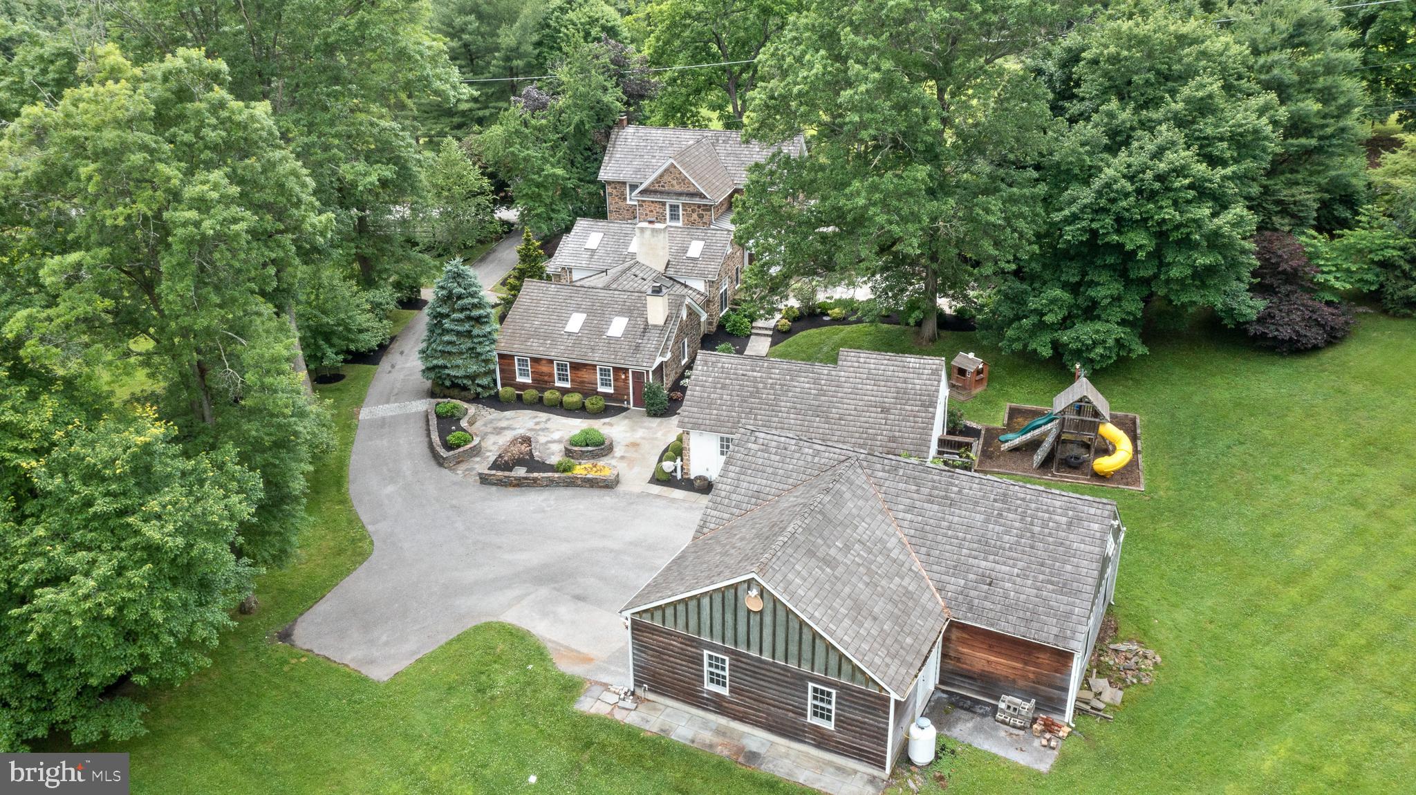 2400 Grubbs Mill Road Berwyn, PA 19312 - Photo 2 of 53