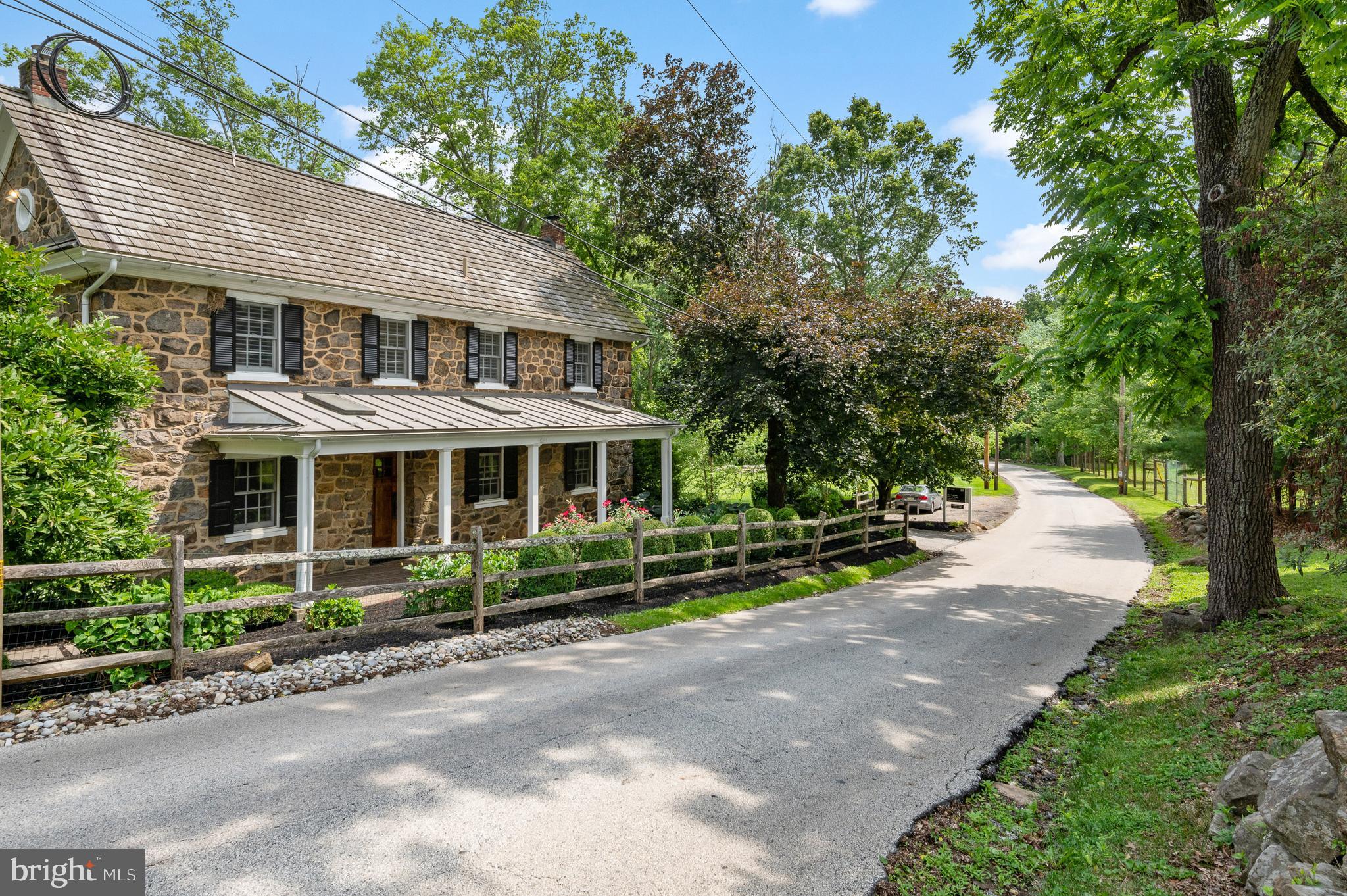 2400 Grubbs Mill Road Berwyn, PA 19312 - Photo 4 of 53
