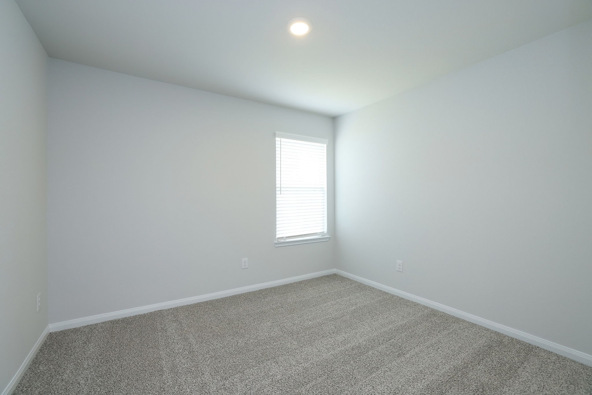 26439 Lake Shore Drive Hempstead, TX 77445 - Photo 23 of 45 an empty room with a window