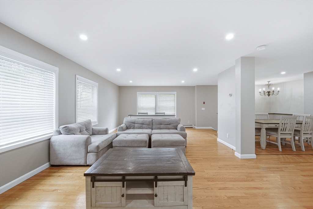 89 Webster Street Douglas, MA 01516 - Photo 8 of 42