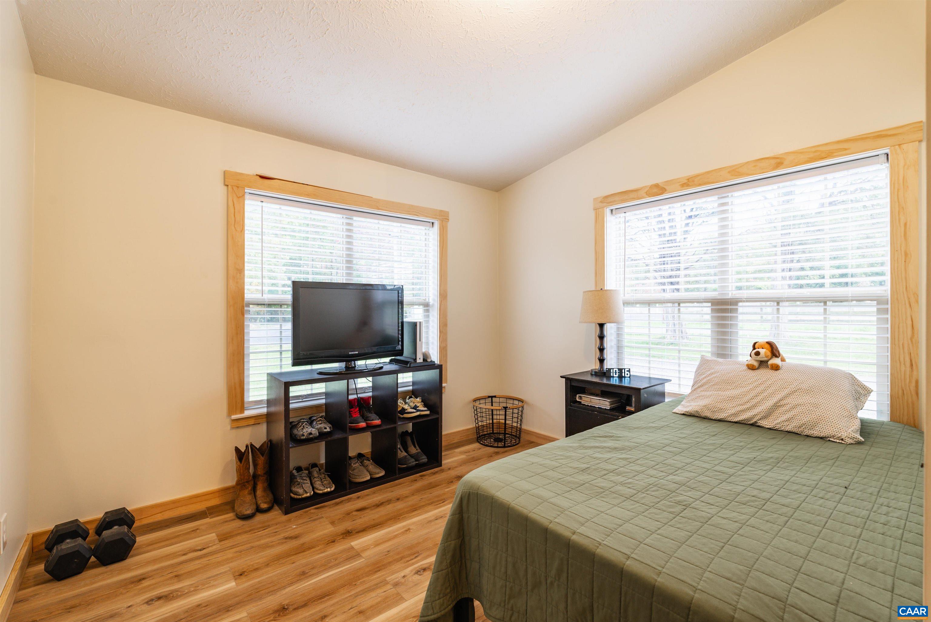 345 Thorofare Road Crimora, VA 24431 - Photo 15 of 40 Gallery Image 15