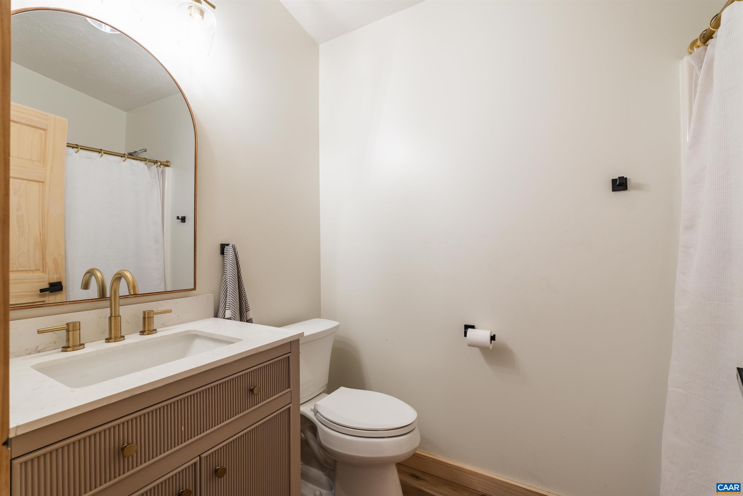 345 Thorofare Road Crimora, VA 24431 - Photo 24 of 40 Gallery Image 24