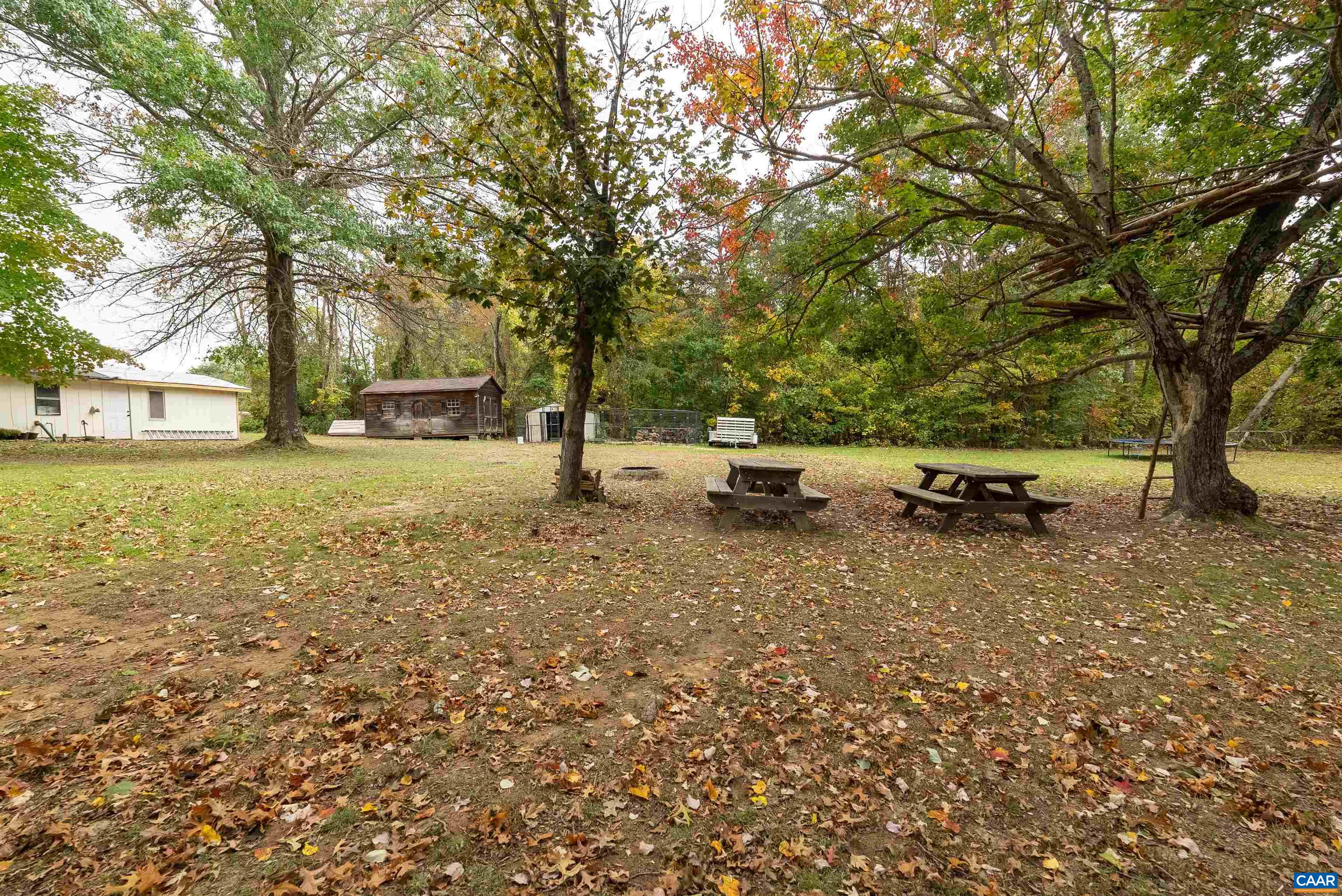 345 Thorofare Road Crimora, VA 24431 - Photo 4 of 40 Gallery Image 4