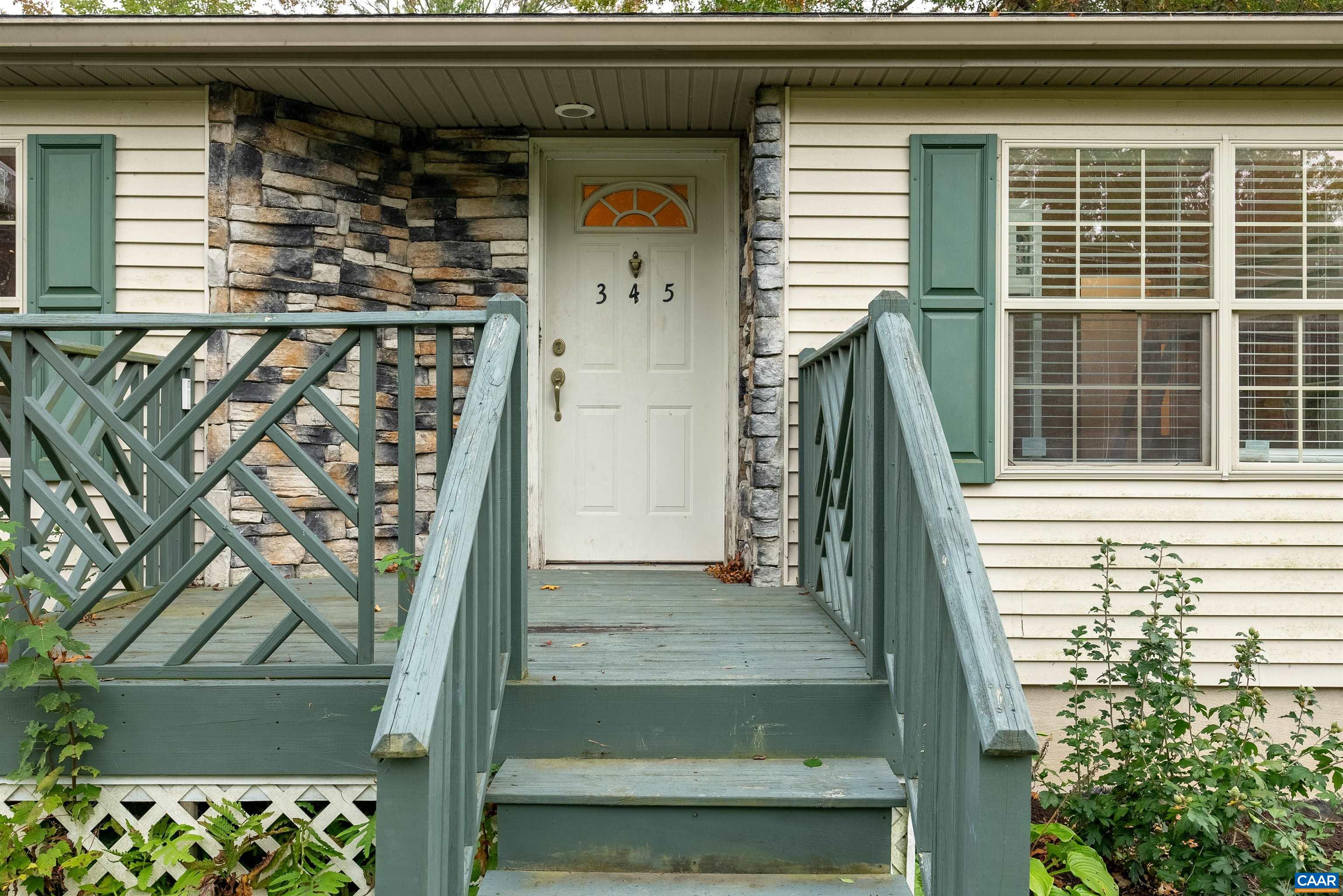 345 Thorofare Road Crimora, VA 24431 - Photo 6 of 40 Gallery Image 6