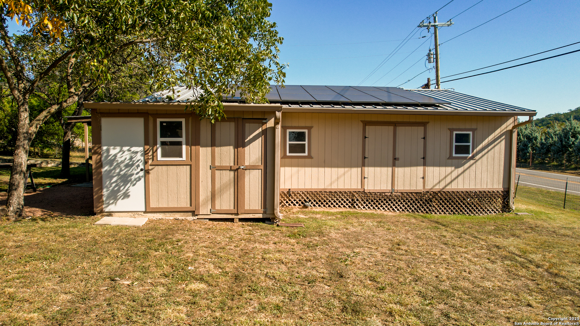 1406 Harper Road Kerrville, TX 78028 - Photo 9 of 33 a house view with a outdoor space