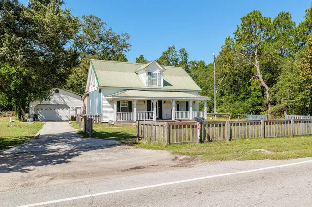 $175,000 | 157 Johnston Highway, Trenton, SC 29847