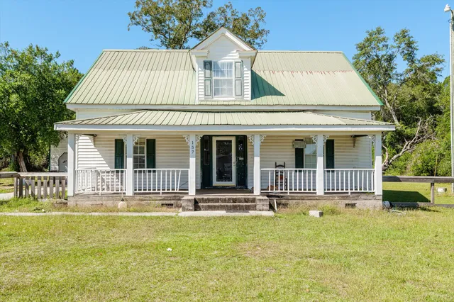$175,000 | 157 Johnston Highway, Trenton, SC 29847