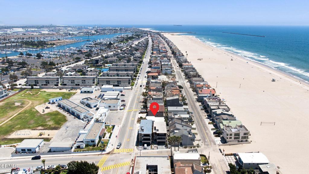 4049 Sunset Lane Oxnard, CA 93035 - Photo 11 of 14 11-web-or-mls-DJI_20260714124703_0287_D