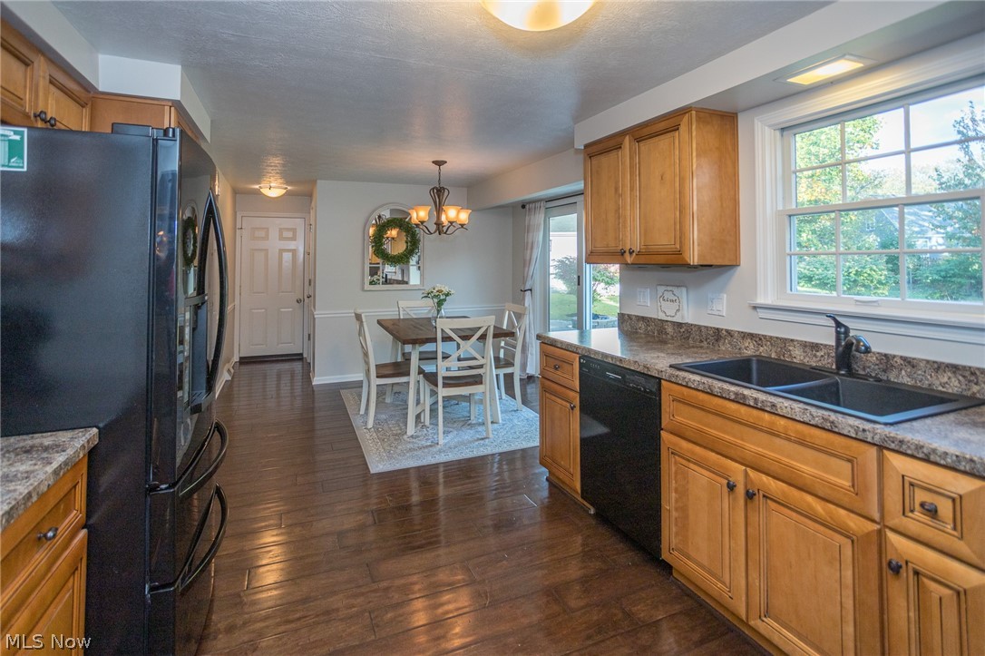 16872 Rabbit Run Drive Strongsville, OH 44136 - Photo 15 of 28 Gallery Image 15