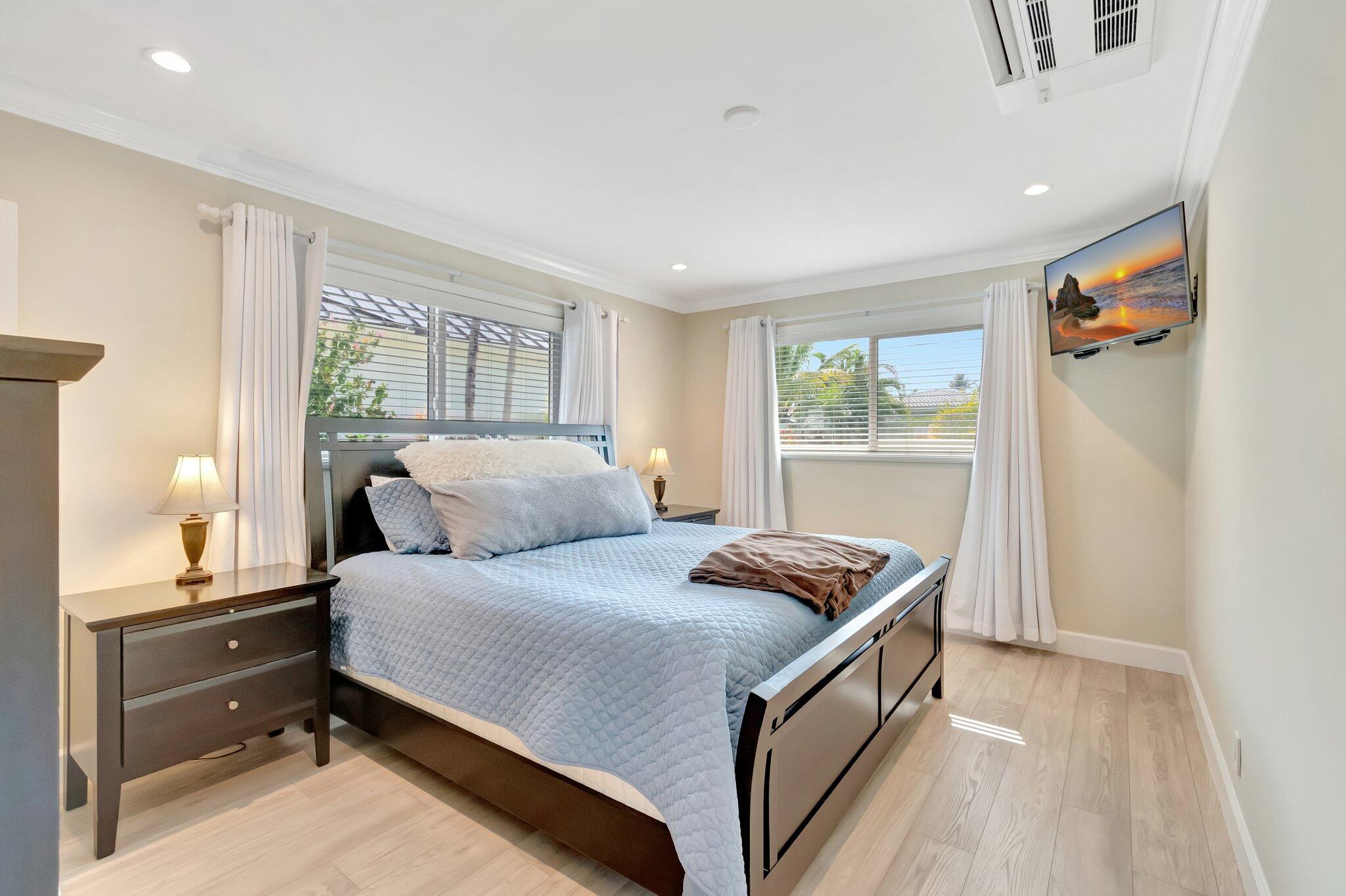 311 Southwest 7th Terrace Boca Raton, FL 33486 - Photo 22 of 27 28-web-or-mls-DSC_5117