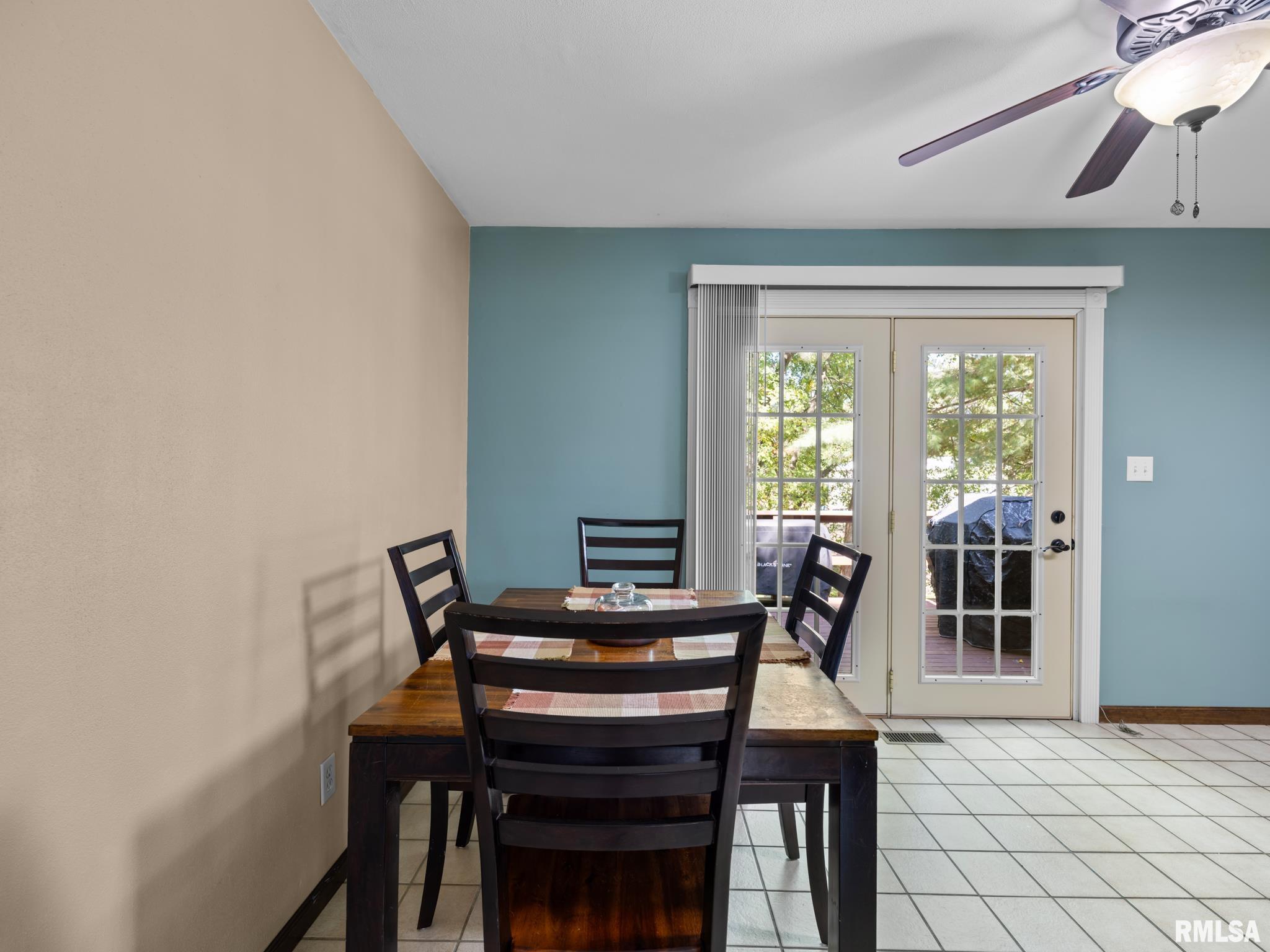 1513 Bloomington Road East Peoria, IL 61611 - Photo 31 of 60 Gallery Image 31