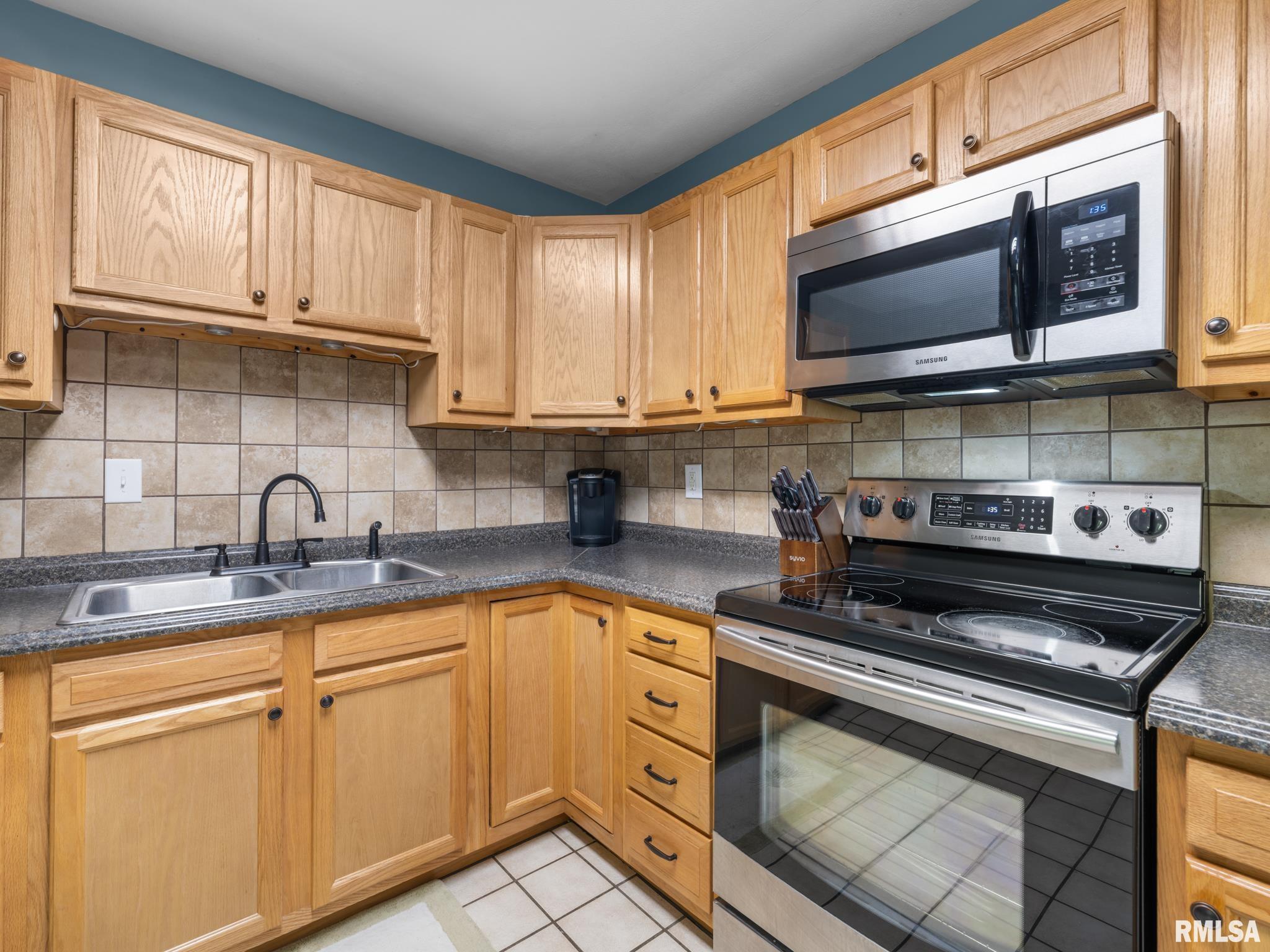 1513 Bloomington Road East Peoria, IL 61611 - Photo 35 of 60 Gallery Image 35