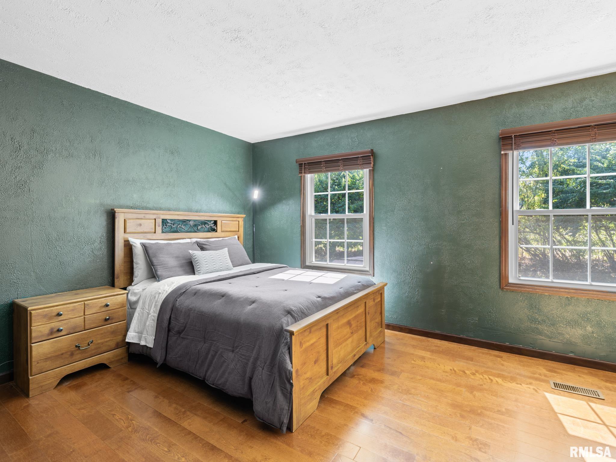 1513 Bloomington Road East Peoria, IL 61611 - Photo 44 of 60 Gallery Image 44