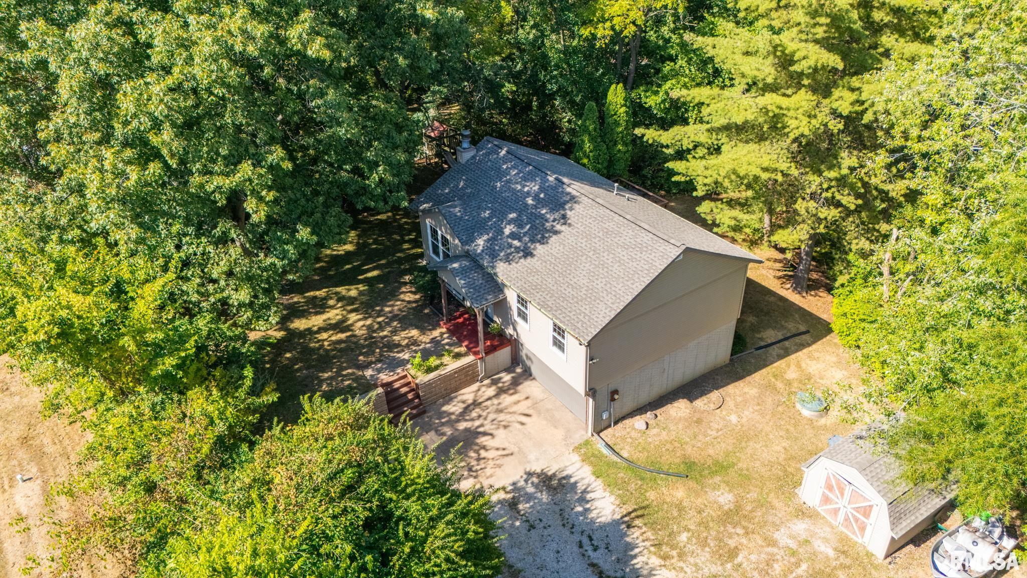 1513 Bloomington Road East Peoria, IL 61611 - Photo 10 of 60 Gallery Image 10