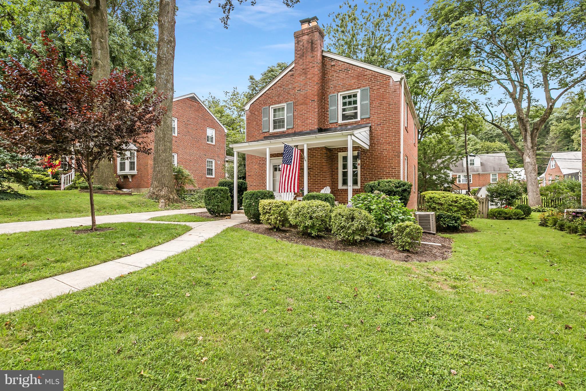 40 Dunvegan Road Baltimore, MD 21228 - Photo 1 of 26 Charming Dunmore Colonial!
