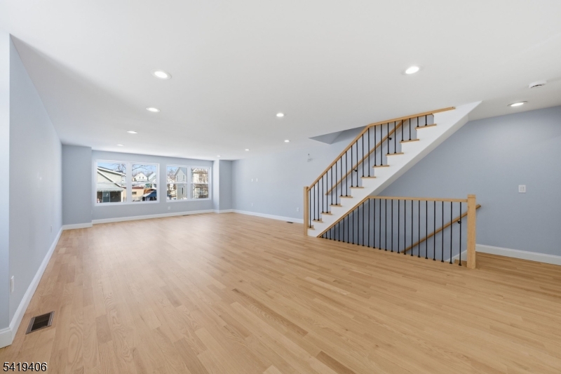 60 Dewitt Street Garfield, NJ 07026 - Photo 13 of 23