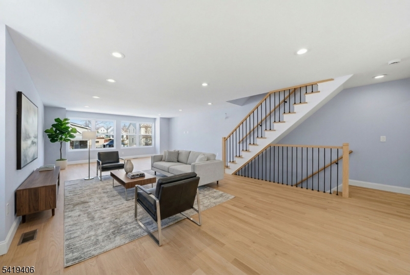 60 Dewitt Street Garfield, NJ 07026 - Photo 7 of 23