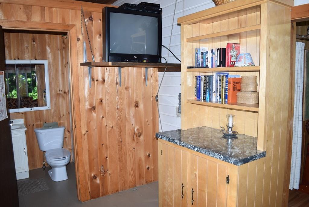 571 Phinney Farm Road Lincoln, ME 04457 - Photo 16 of 30 Bathroom off the living room area....