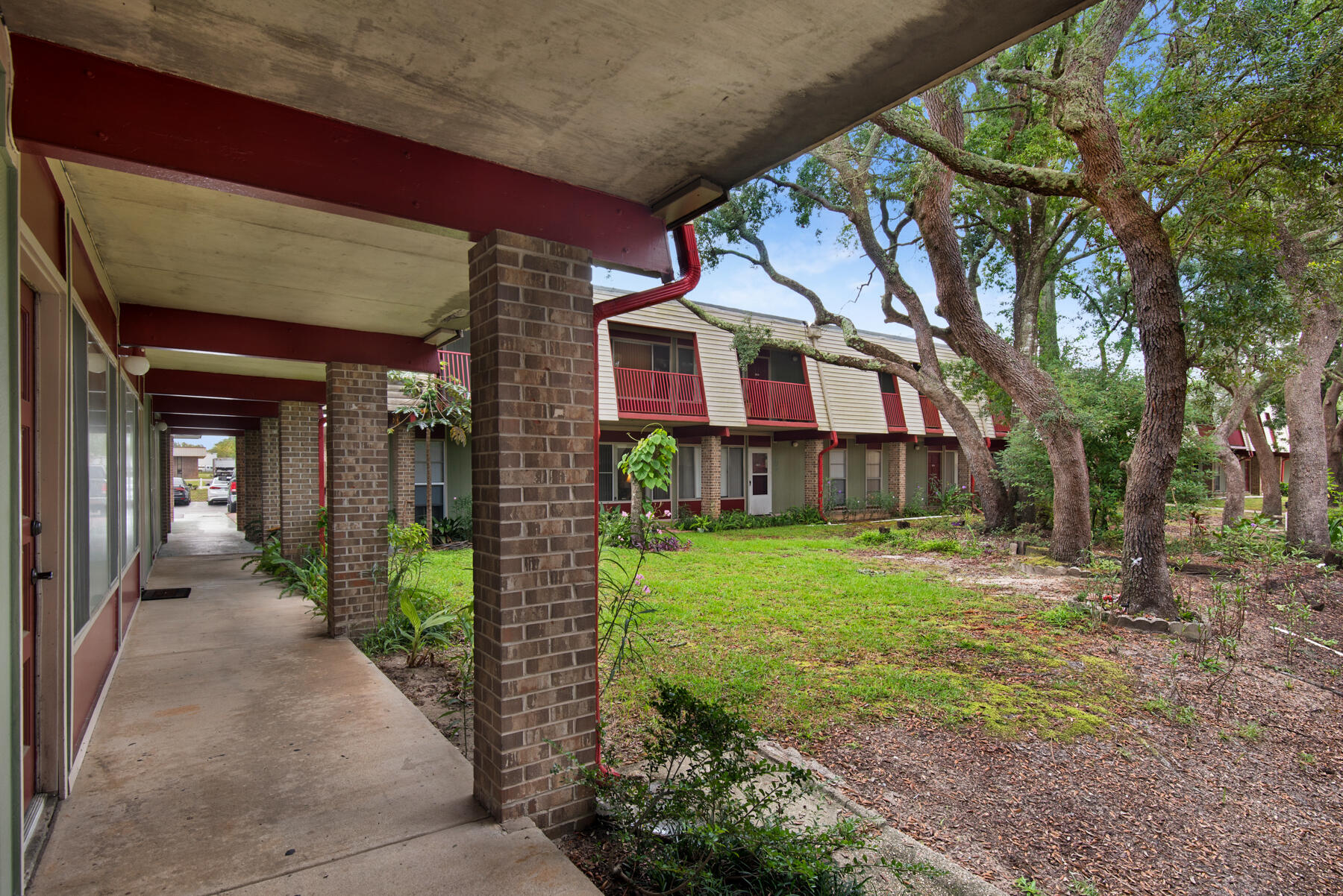210 Pelham Road, Unit 119A Fort Walton Beach, FL 32547 - Photo 21 of 21 Courtyard