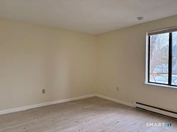 $1,475 | 176 Burgundy Hill Lane, Unit 176, Middletown, CT 06457