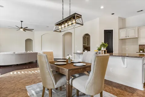 $650,000 | 9222 Hernshead Lane, Missouri City, TX 77459